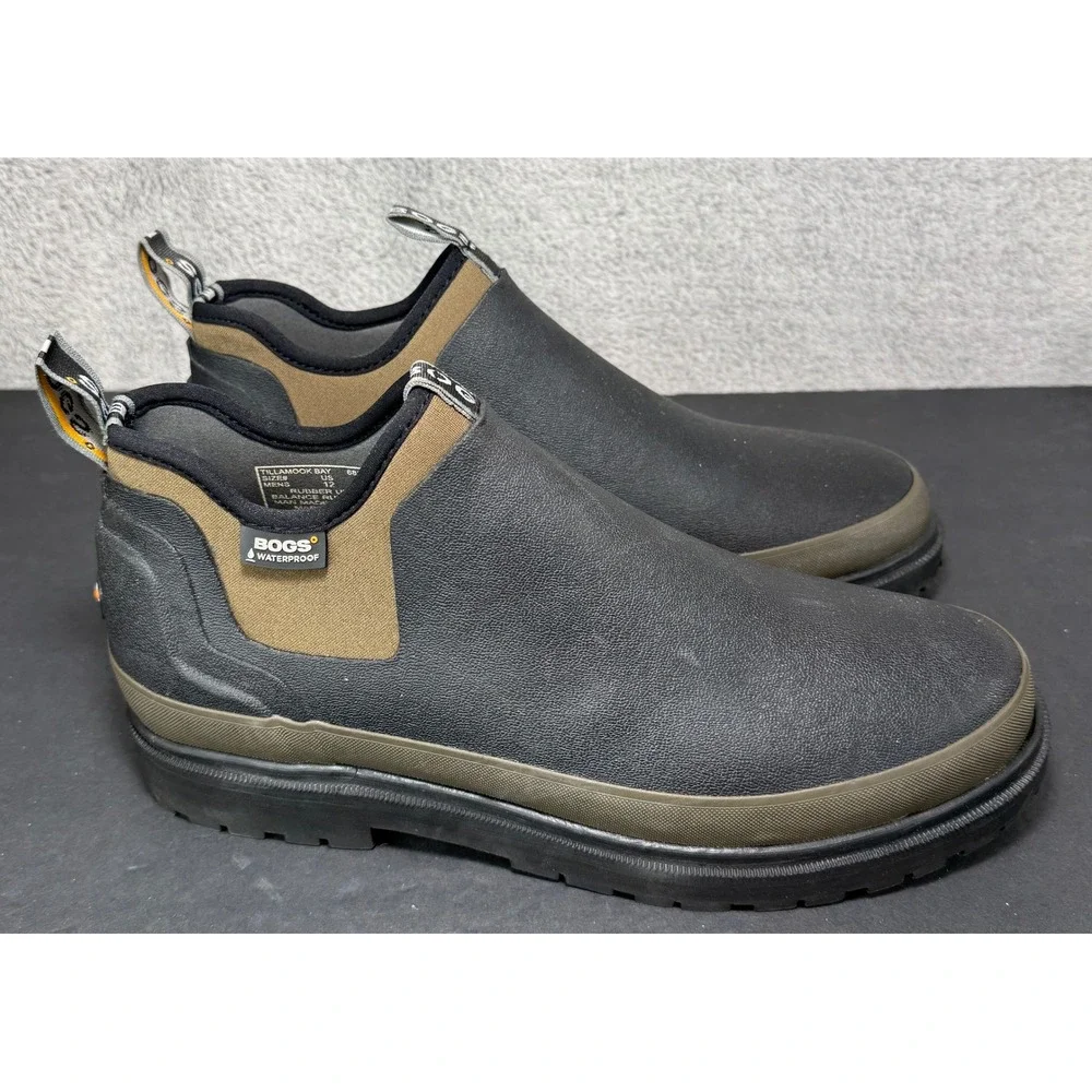 Bogs Tillamook Bay Waterproof Boots Mens 12 Black Olive Rubber Slip On 68142-001